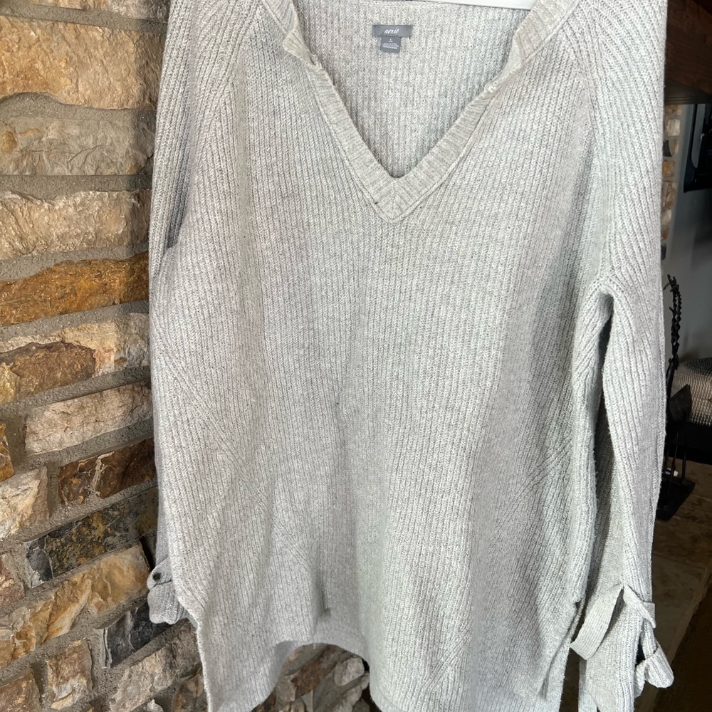 Aerie Gray V-Neck Sweater with Tie Sleeves